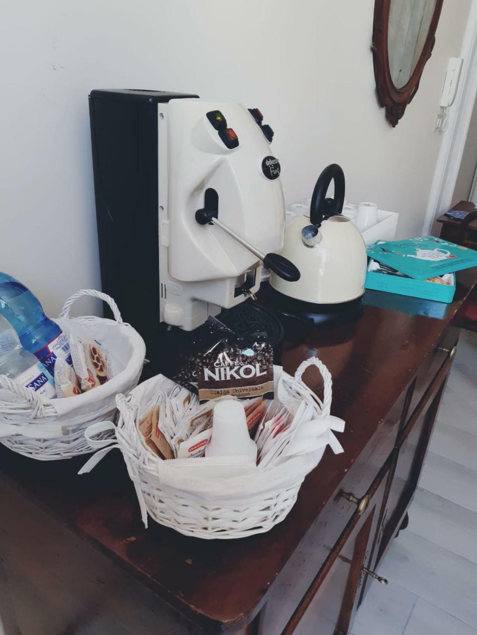 B&B Supportico Lopez Napoli Bagian luar foto