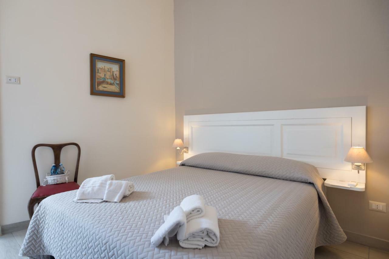 B&B Supportico Lopez Napoli Bagian luar foto