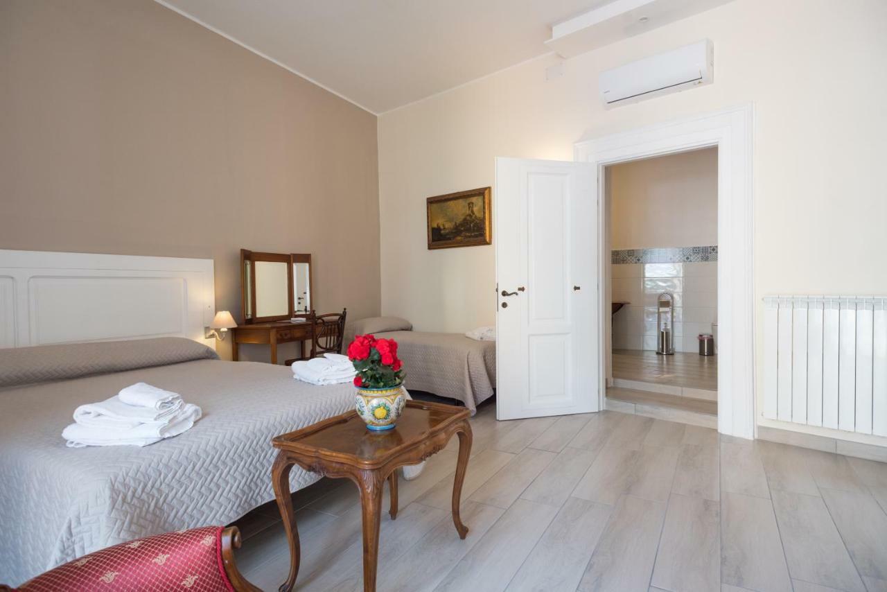 B&B Supportico Lopez Napoli Bagian luar foto
